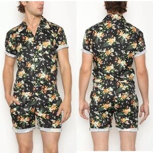 Romperjack Short Sleeve Button Front Romper Size Medium